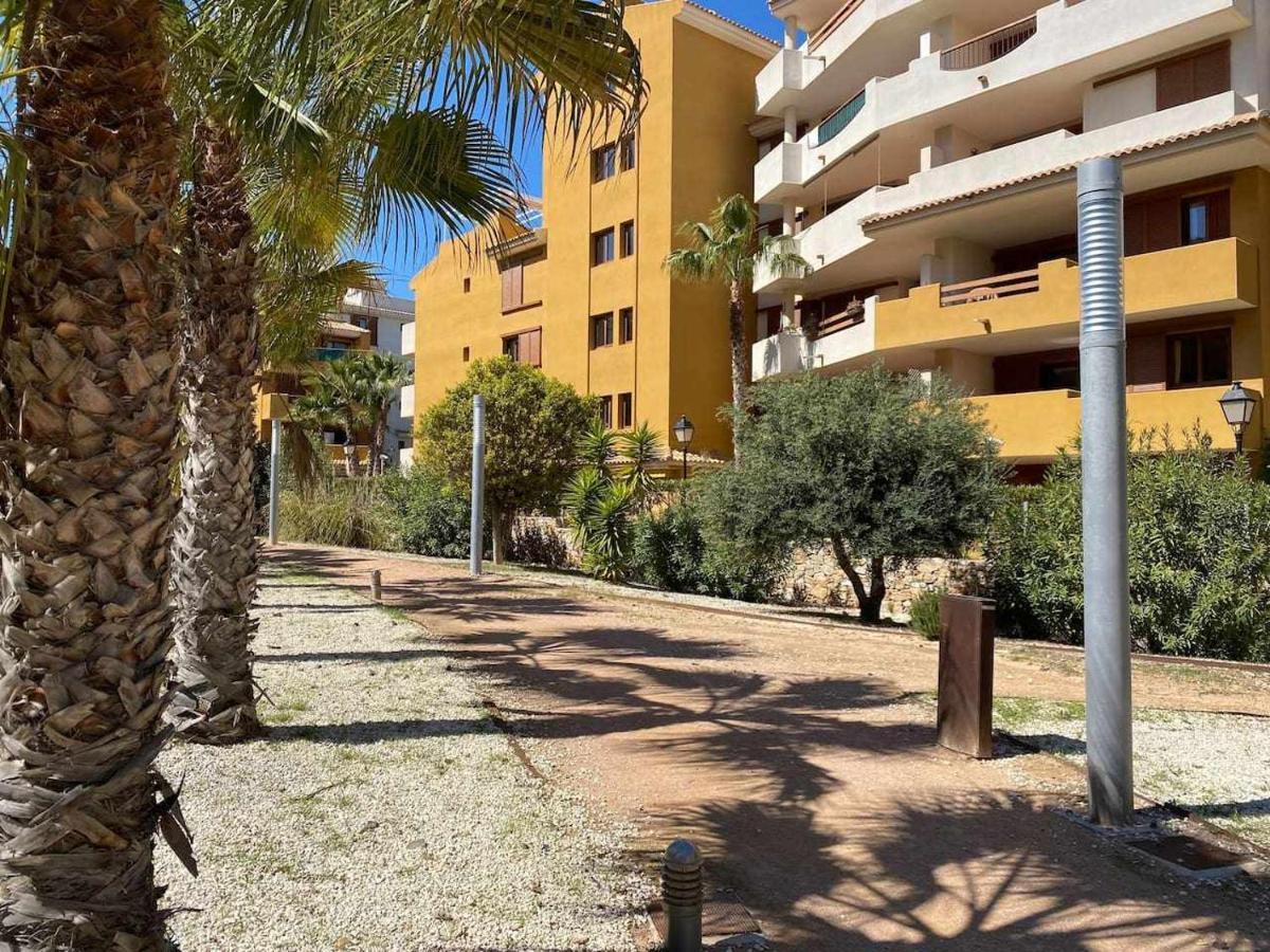 Acogedor Apartamento Al Lado De La Playa Alicante Kültér fotó